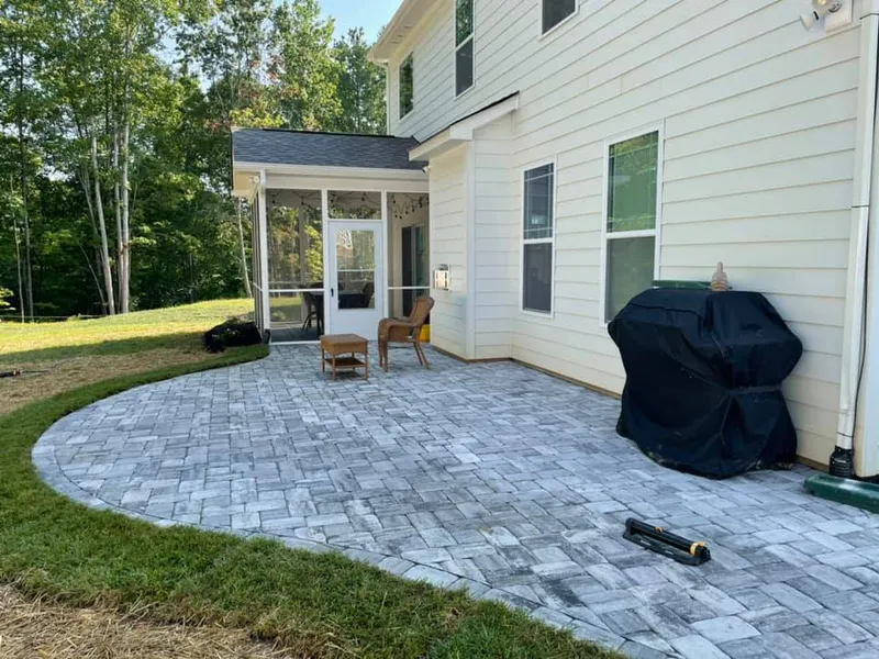 Belgard Arctic Cambridge Cobble Paver Patio