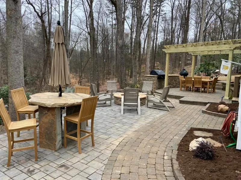 Curb Appeal in Ballantyne – Outdoor Living Tip of the Day