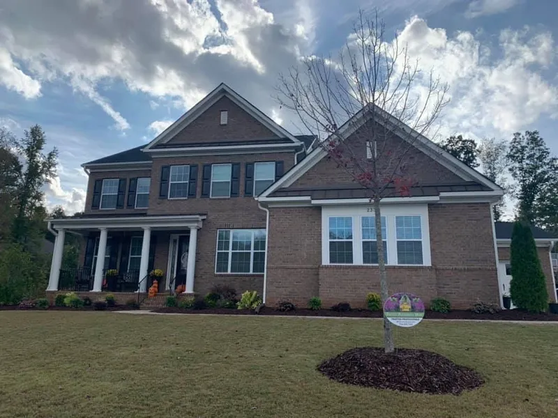 Curb Appeal – Outdoor Living Tip of the Day