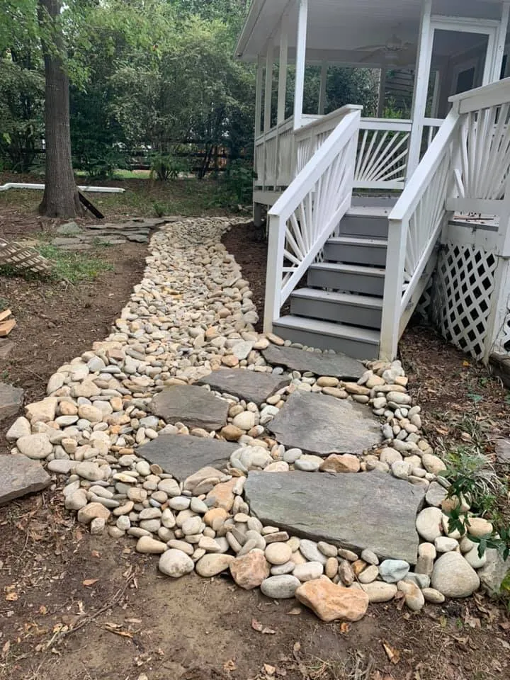 Dry Creek Bed – Outdoor Living Tip of the Day