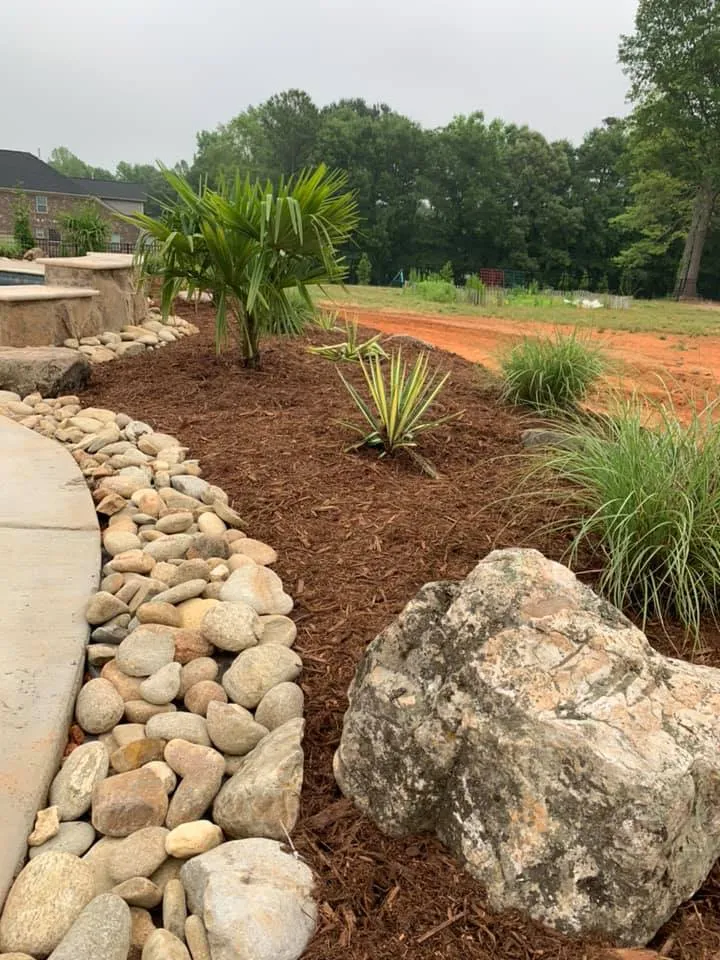 A Good Landscaper – Outdoor Living Tip of the Day