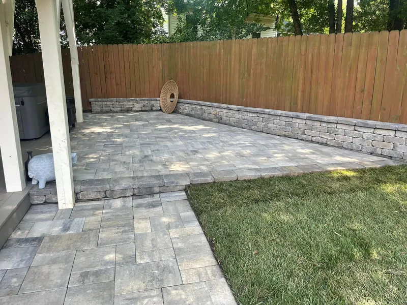 Paver Patio and Seating Wall – Outdoor Living Tip of the Day