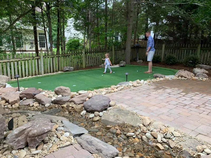 Putting Green – Outdoor Living Tip of the Day