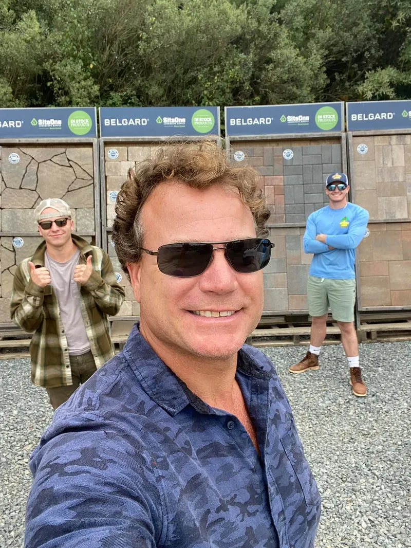 SiteOne Hardscape Center