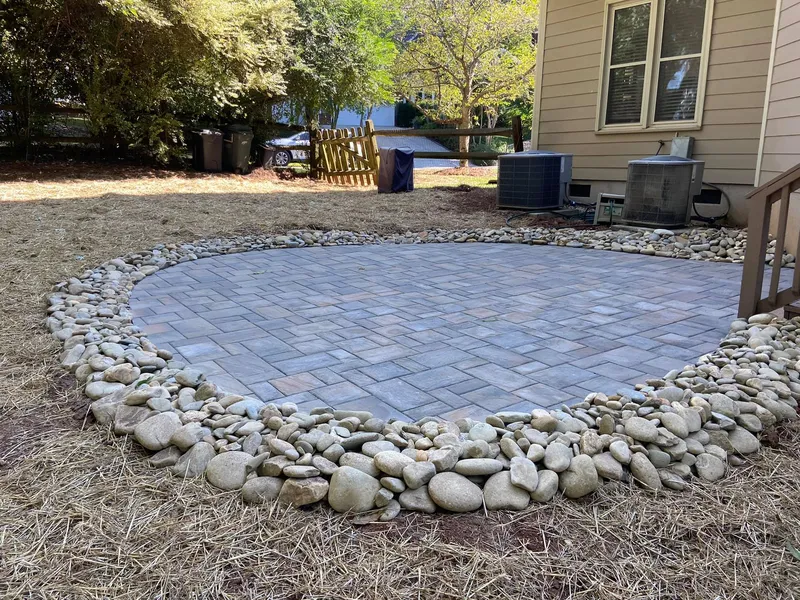 Techo-Bloc Champlain Grey Textured Blu 60 Paver Patio