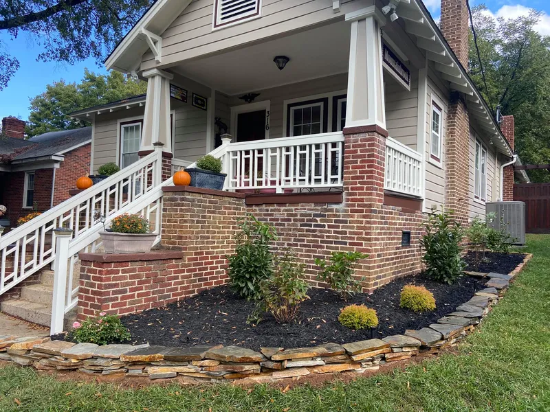 Tennessee Tumbled Cobbles Variegated Brown Curbing