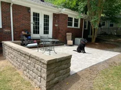 Retaining and Seating Walls - project photo 400x300 1 - Mr. Outdoor Living