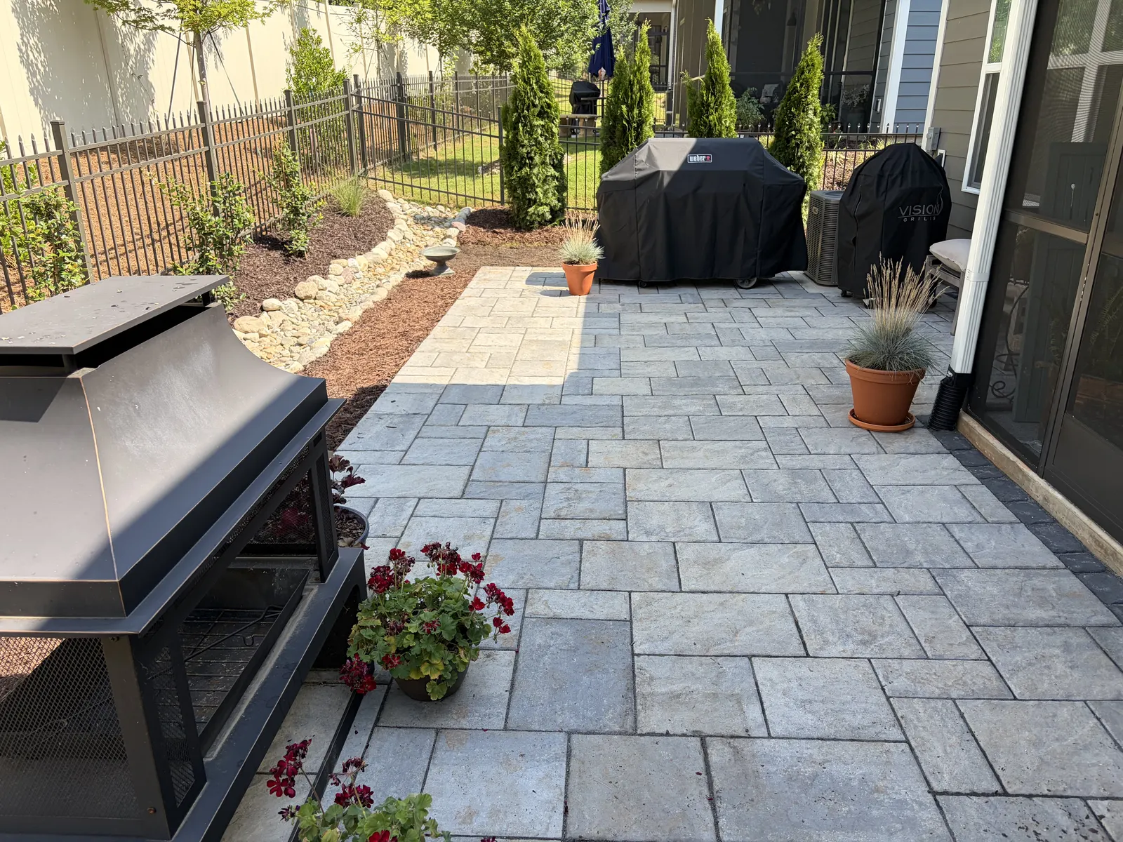Mr. Outdoor Living's Guide to the Top 2026 Outdoor Living Trends in Charlotte, NC for Your Dream Backyard