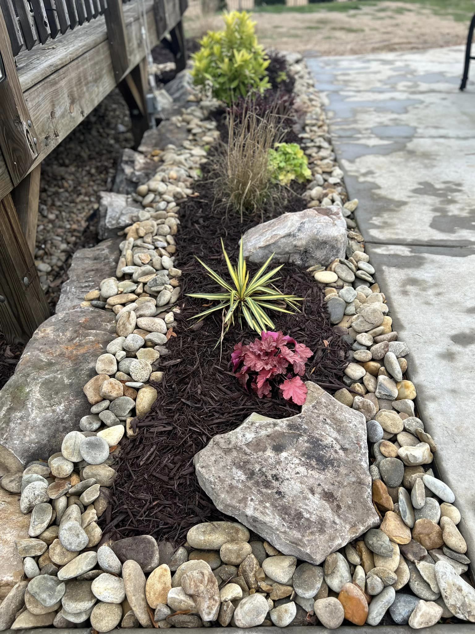 Plantings around a Pool – Outdoor Living Tip of the Day