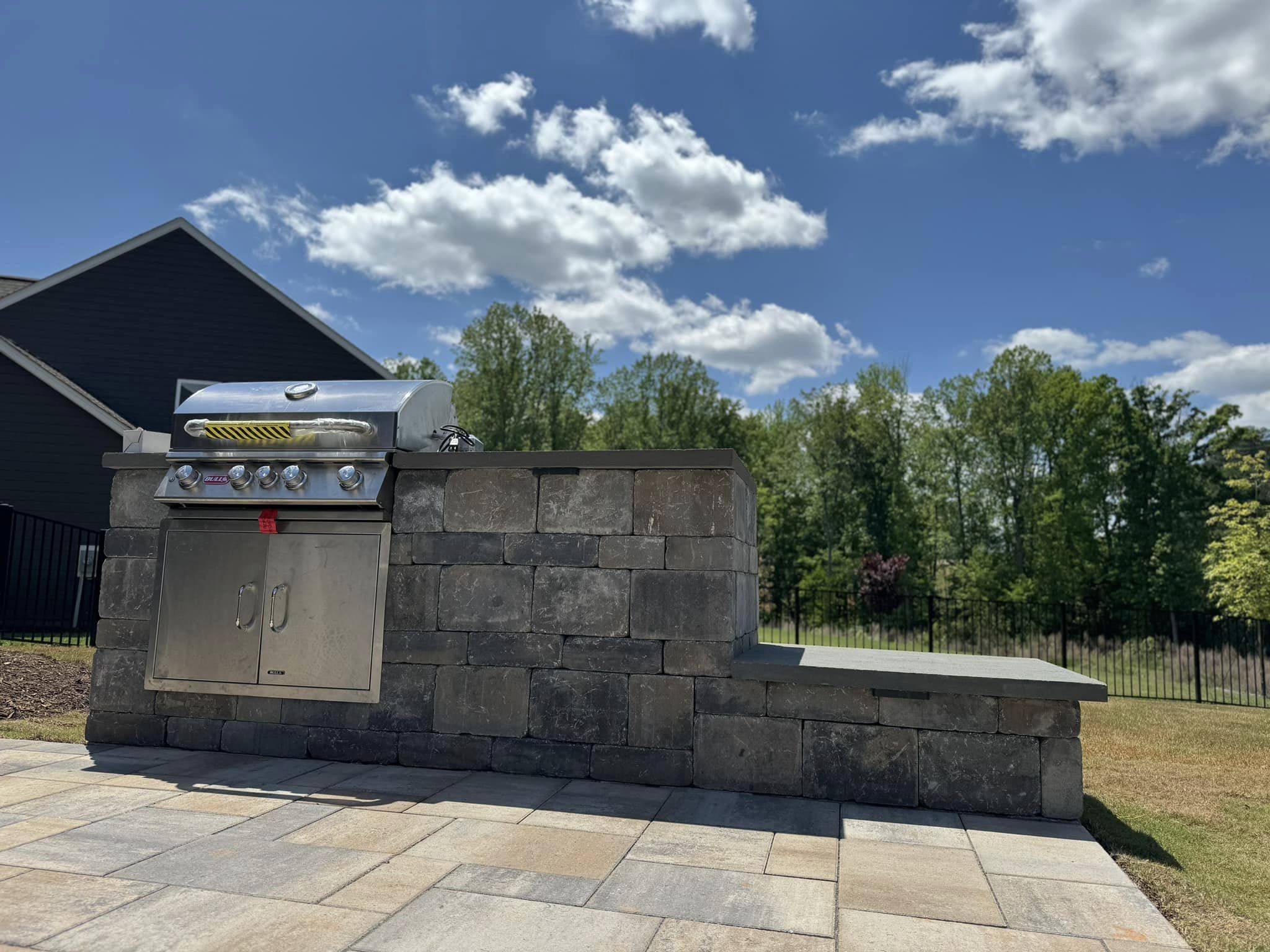 Outdoor Kitchen Grill Island