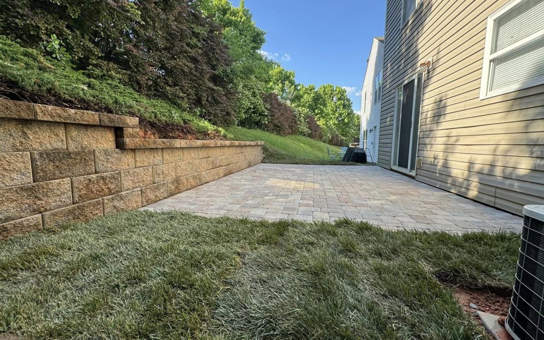 Paver Patio and Retaining Wall – Outdoor Living Tip of the Day