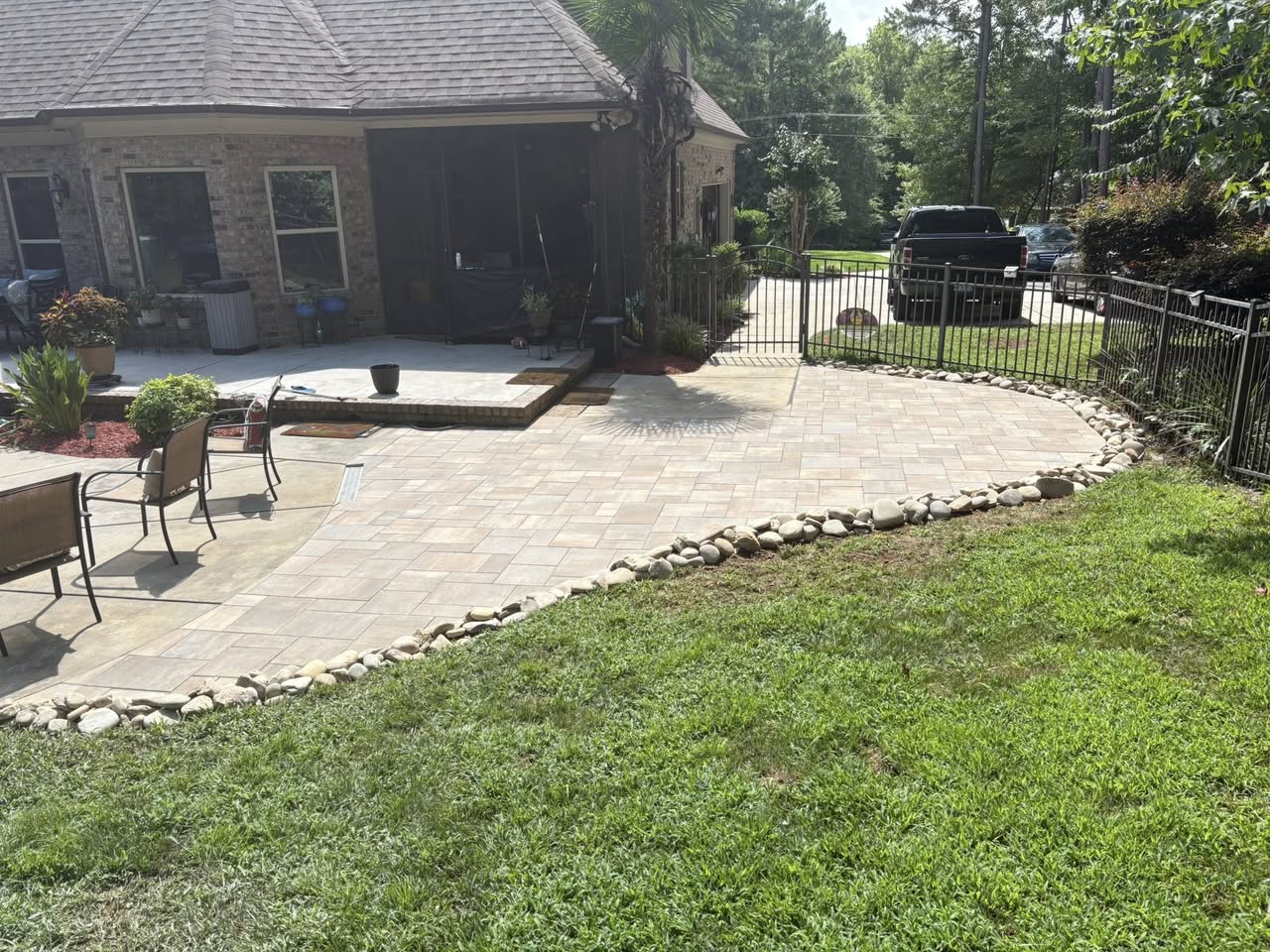 Belgard Savannah Dimensions 12 Paver Patio